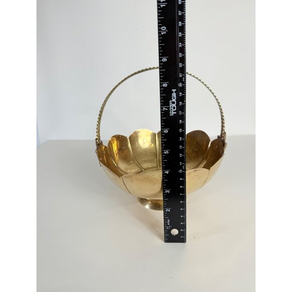 Brass Pedestal Lotus Bowl VTG 80s Footed Regency Kitchen Home Decor Metalware - Picture 8 of 12
